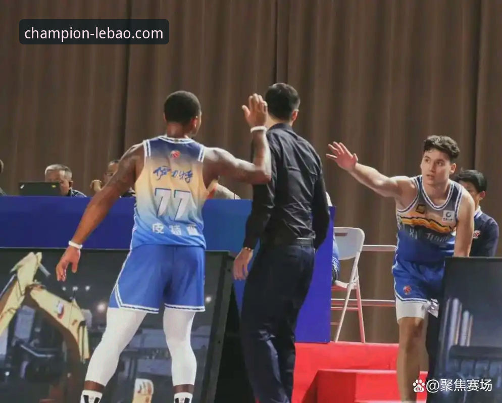 皮特森vs麦基：末节巨星对决，谁才是真正的“关键先生”？